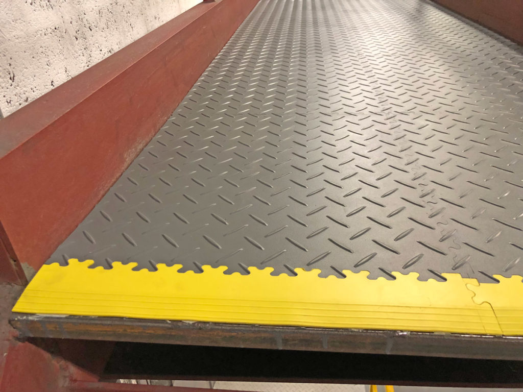 Floor Ramp and Edge tile